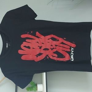 DKNY New York City t shirt